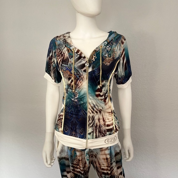 SALE💥NWT WOMEN TRACKSUIT SHORT SLEEVES STRETCH HOODED JACKET/PANTS ANIMAL PRINT - Picture 10 of 13